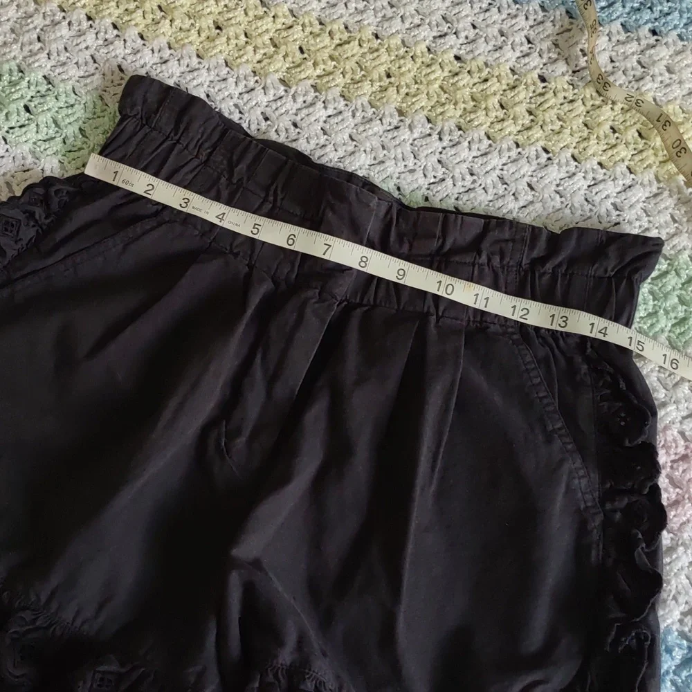 Sea New York Size 8 Kiara Light Black High Rise 100% Cotton Eyelet Shorts - Picture 8 of 16